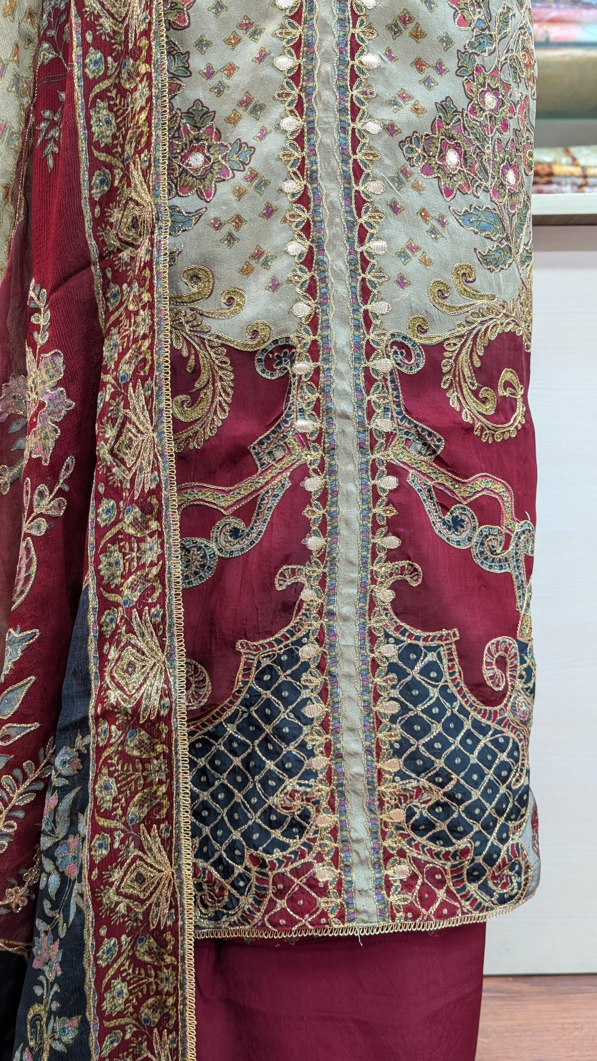 Party wear elegant suit